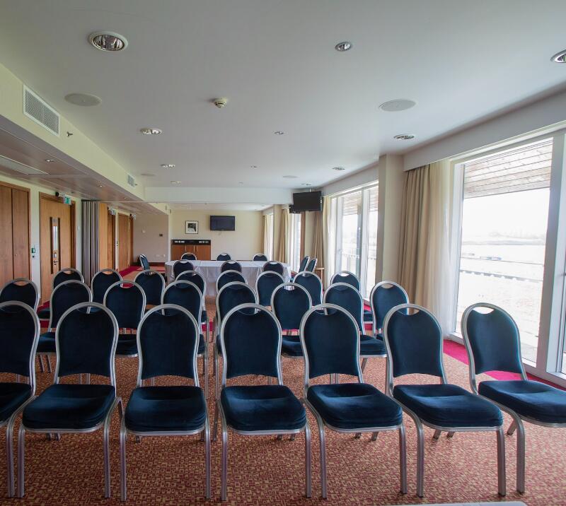 Hever and Bateman's suite at Lingfield Park Racecourse