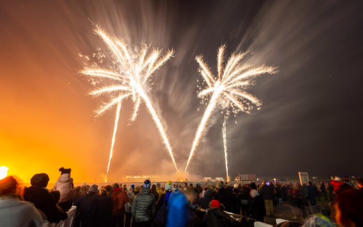 Firework display for a great family night out at Lingfield Park Racecourse